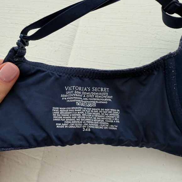 Victoria's Secret Uplift Semi Demi Bra - Picture 3 of 4
